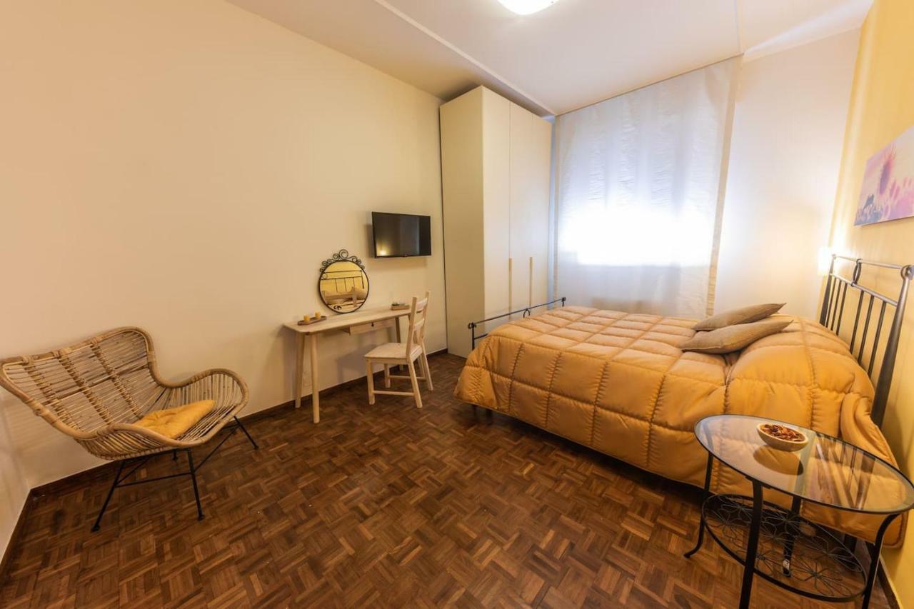 Downtown Bologna Apartment Eksteriør billede