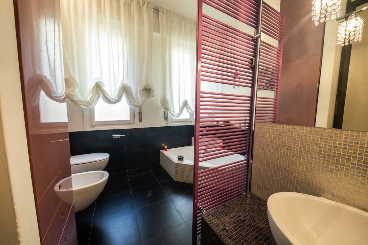 Downtown Bologna Apartment Eksteriør billede
